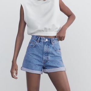 Zara Mom Fit Shorts